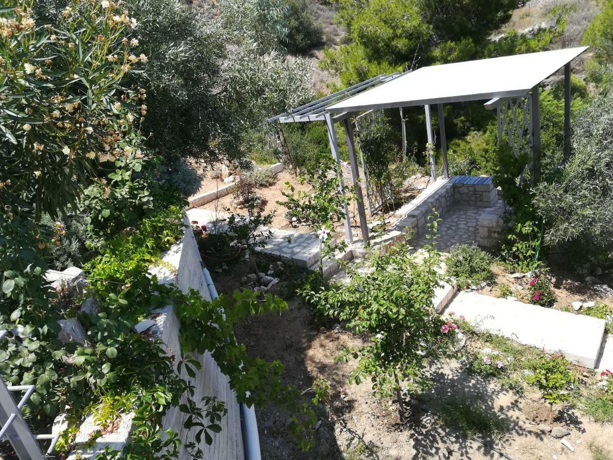 Вилла Stone House In Olive Grove Толон Экстерьер фото